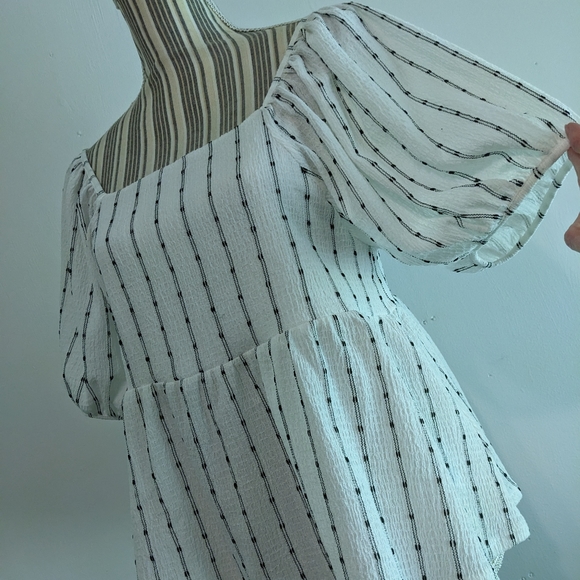 Madewell pufffy sleeve white top nwot - Picture 4 of 15